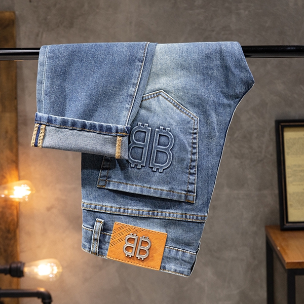 ブランドジーンズ角部分ディテール